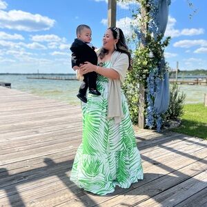 Maxi dress green main Strip